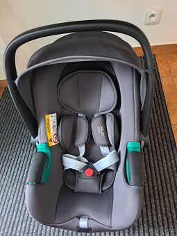 Dětská autosedačka Britax Römer Baby-Safe 3 i-Size - 2