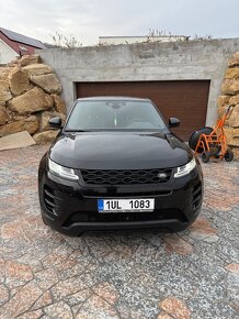 Range Rover Evoque P300 R-Dynamic, 17.000 km, stav nového - 2