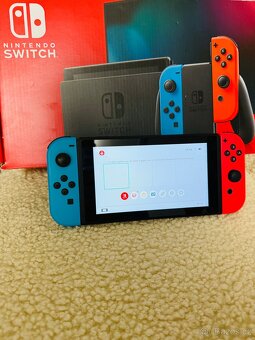 Nintendo Switch + hra - 2