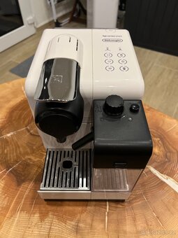 Nespresso De'Longhi EN550 - 2