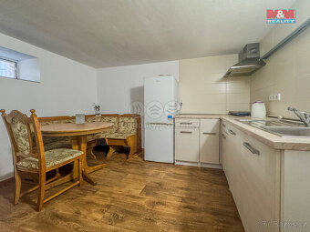 Prodej rodinného domu, 279 m², Štětí, ul. Bezručovy sady - 2