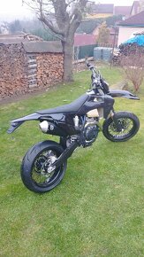 Husqvarna Fe 501 supermoto - 2