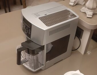 Delonghi ESAM 3550 Cappucino stříbrná - 2