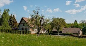 Prodej stavebního pozemku 1630 m2 v obci Chyjice - 2