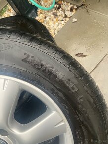 Kola vw tuareg 235/65r17 - 2