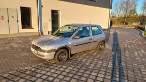 Opel Corsa B - 2