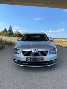 Škoda SuperB 2.0 TDI DSG -// F1 Riadenie, Navi, Bi-Xenon -// - 2