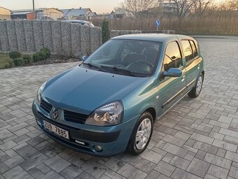 Renault Clio - 2