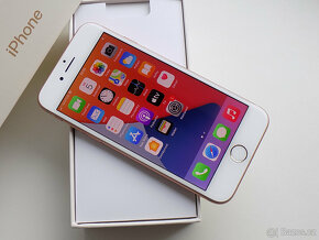 APPLE iPhone 8 64GB Gold - ZÁRUKA 12 MĚSÍCŮ - 100% BATERIE - 2