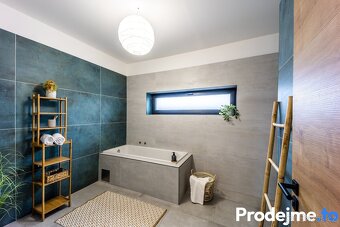 Prodej rodinného domu 4+kk, 153 m2 - Znojmo, Načeratice - 2