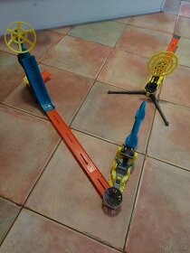 Hot Wheels Trick Track Radar Rocket - PC 1000Kč - 2