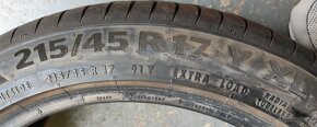 Pneu 215/45 r17 - 2