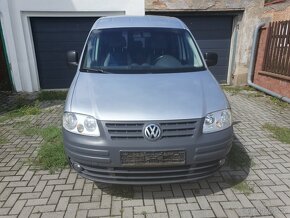 VW Caddy 2,0TDI 103kw 6q 7míst r.v. 2010 - 2