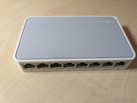 Switch TP-LINK TL-SF1008D - 2