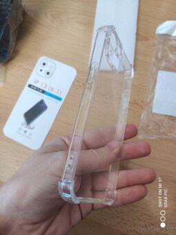 Průhledný kryt pro iPhone 13 - 2