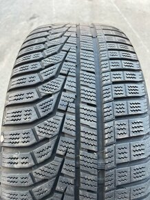 Zimní Pneu 215/50R17 (2ks) Hankook - 2