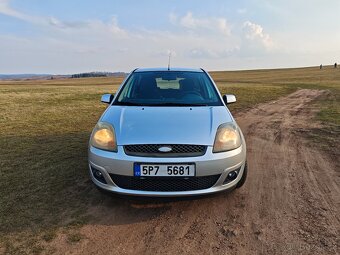 Ford Fiesta V 1.4 TDCi 50kW - 2