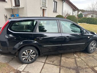 Ford Focus 1,6 benzín 74KW - 2