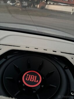 subwufer jbl club 1024 - 2