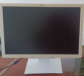 Monitor 22" Fujitsu B22W-7 bílý včetně napájecího kabelu. Os - 2