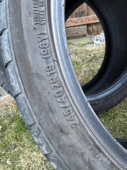 Letni pneu 245/40 r19 - 2