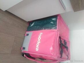 Prodávám tasku foodora - 2