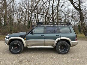 Nissan Patrol Y61 Wagon - 2