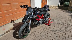 Ducati Hypermotard 796 - 2