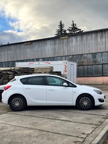 Opel Astra - 2