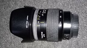 TOKINA AT-X 24-200 mm Aspherical
Pro Canon
f/3,5-5,6 - 2