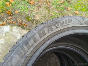 2x Pneu zimní 235/45 R18 - 2