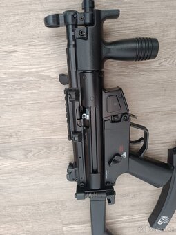 Prodám Hackler a Koch MP5 - 2