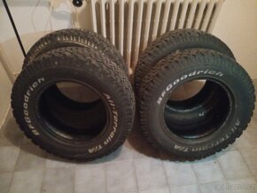 Pneumatiky LT 235/70 R16 - 2