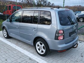 Volkswagen Touran - 2