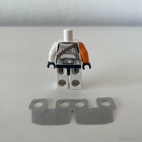 LEGO - Clone Airborne Trooper 212th (bez hlavy) - 2