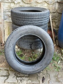 Prodám pneu 215/60 R16 - 2