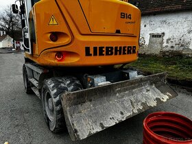 Bagr -Liebherr - 2