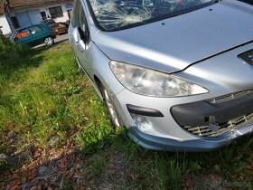 Peugeot 308 1.4i16 v - 2