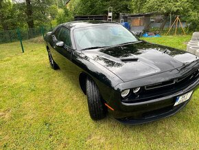 DODGE CHALLENGER 4x4 V6 3.6 vyroben 11/ 2019 - 2