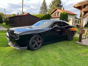 Dodge Challenger SRT8  V8 6.4 Hemi - 2