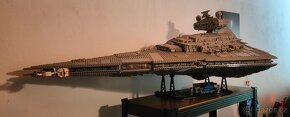 Lego 75252 UCS Imperial Star Destroyer - 2