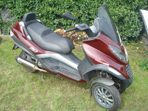 Piaggio MP3  125ccm. - 2