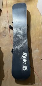 Set snowboard Gravity - 2