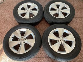 Originalní ALU kola Škoda 5x112 r17 zimní pneu 5,5mm - 2