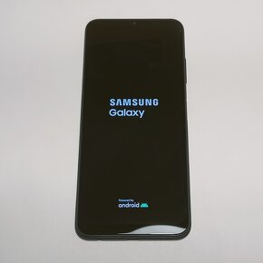 Samsung Galaxy A22 5G, Displej 6.6" - 2