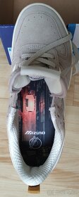 Boty Mizuno City Wind UK 5.5/ EUR 38.5 - 2