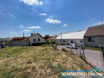 Pronájem pozemku 139m2, s podzemním vinným sklepem, Hodonice - 2