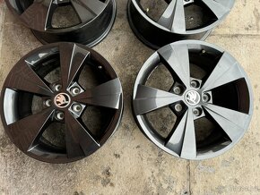 Alu 16" 5x112,škoda Velorum BLACK, O3, O4, TOP Stav - 2