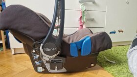 Autosedačka Britax Römer Baby Safe plus 2 (0-13kg) - 2