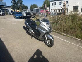 HONDA SILVER WING FJS600 05/2009 45TKM - DOLOŽENO - 2